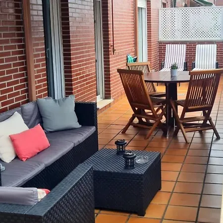 Bonito En Con Terraza Y Parking * Luanco
